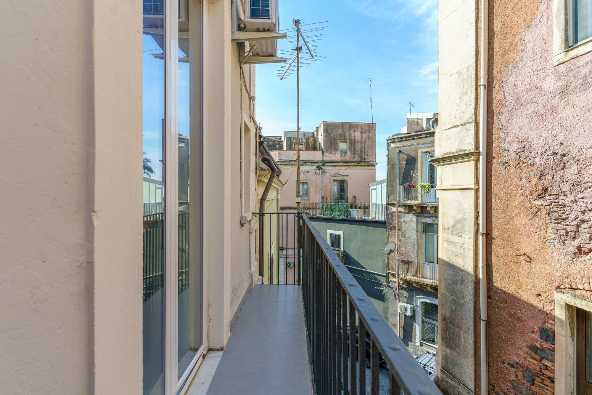 Casa Ancora Townhouse Apartment Catania Bagian luar foto